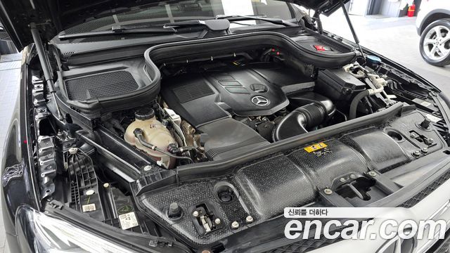 Mercedes-Benz GLE-Class GLE300d 4MATIC