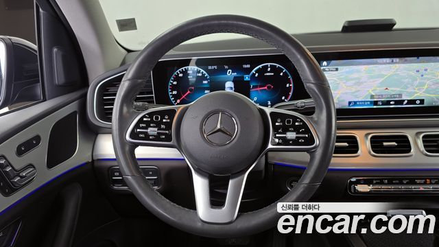 Mercedes-Benz GLE-Class GLE300d 4MATIC