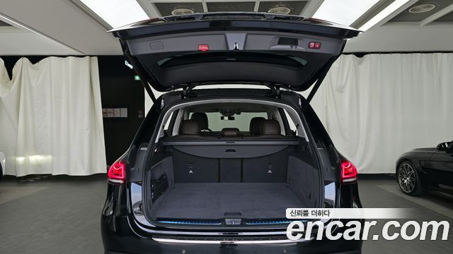 Mercedes-Benz GLE-Class GLE300d 4MATIC
