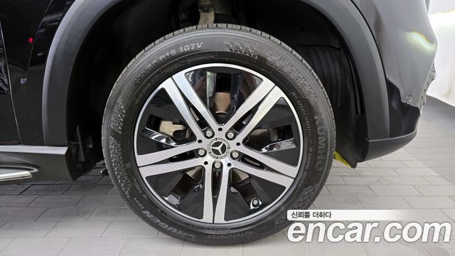 Mercedes-Benz GLE-Class GLE300d 4MATIC