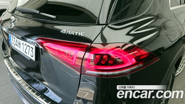 Mercedes-Benz GLE-Class GLE300d 4MATIC