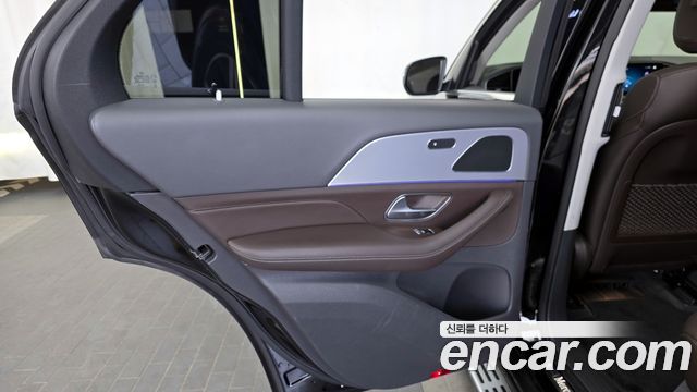 Mercedes-Benz GLE-Class GLE300d 4MATIC