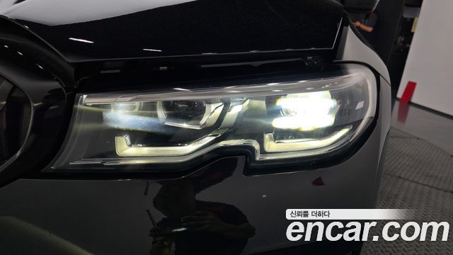 BMW 3-Series 320d