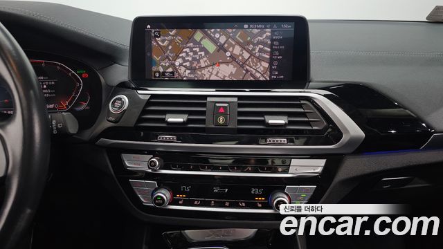 BMW X3 xDrive 20i Luxury