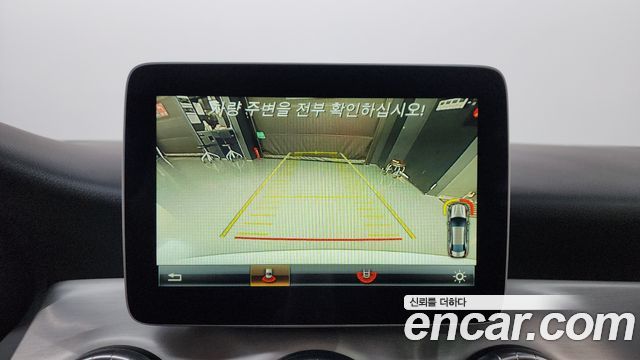 Mercedes-Benz CLA-Class CLA250 4MATIC AMG Line