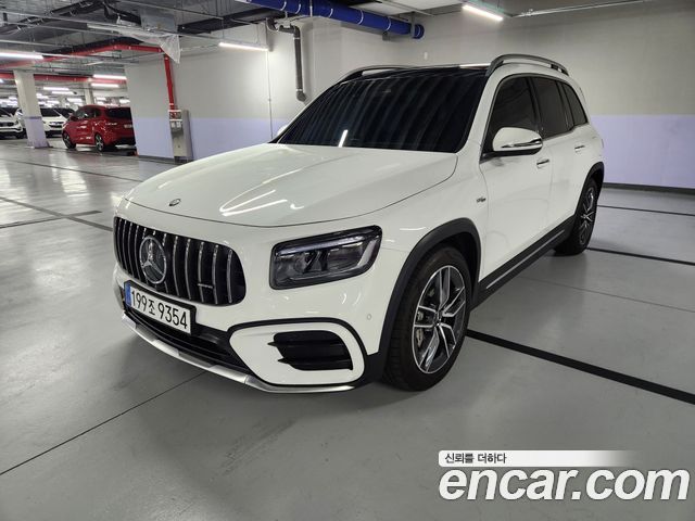 Mercedes-Benz GLB-Class AMG GLB35 4MATIC