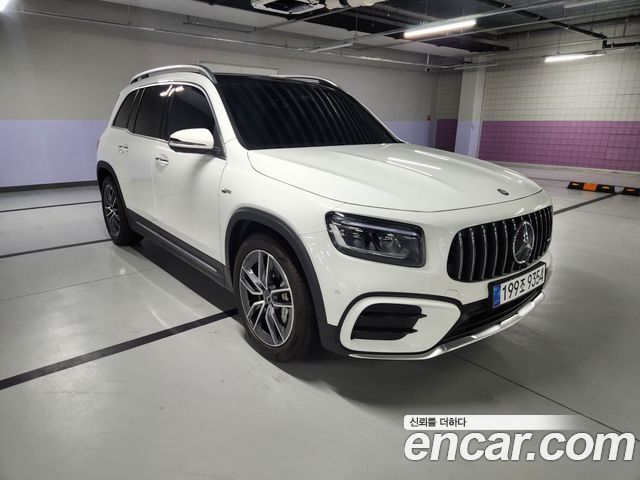 Mercedes-Benz GLB-Class AMG GLB35 4MATIC