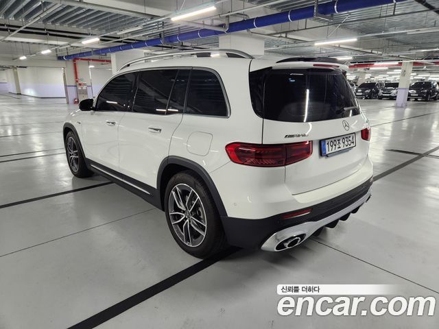 Mercedes-Benz GLB-Class AMG GLB35 4MATIC