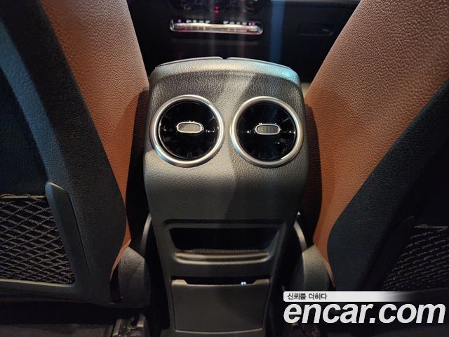 Mercedes-Benz GLB-Class AMG GLB35 4MATIC