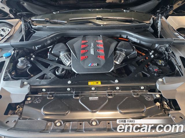 BMW XM 4.4