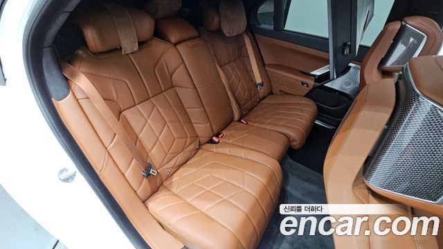 BMW 7-Series 750e xDrive M Sport