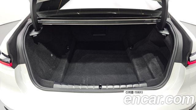 BMW 7-Series 750e xDrive M Sport