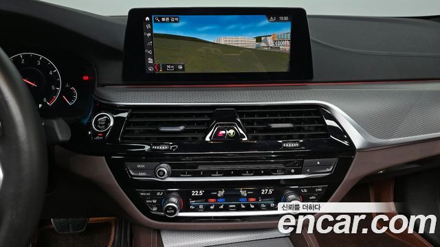 BMW 5-Series 520d xDrive M Sport Package Plus