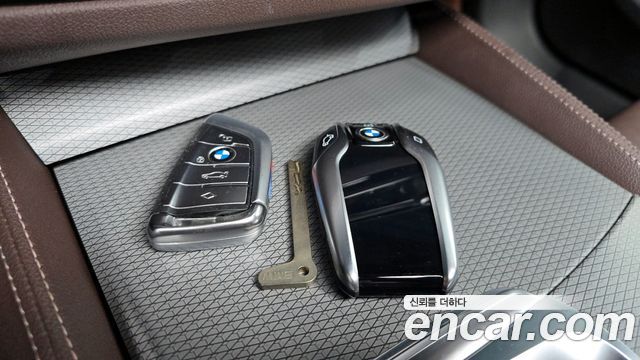 BMW 5-Series 520d xDrive M Sport Package Plus
