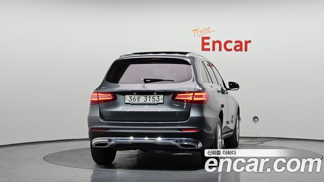 Mercedes-Benz GLC-Class GLC220 d 4MATIC