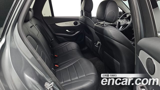 Mercedes-Benz GLC-Class GLC220 d 4MATIC