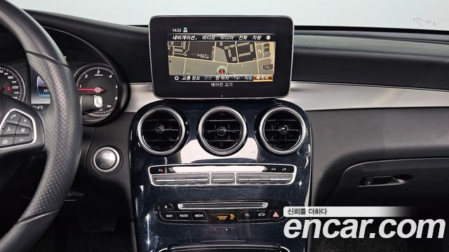 Mercedes-Benz GLC-Class GLC220 d 4MATIC