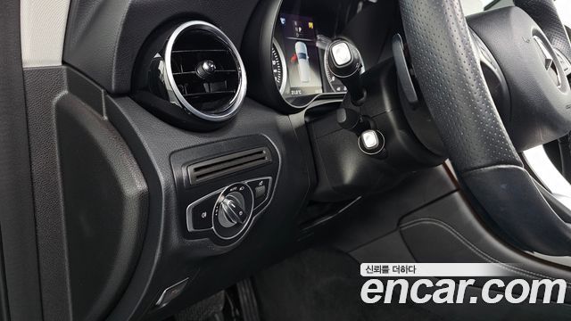 Mercedes-Benz GLC-Class GLC220 d 4MATIC