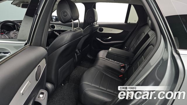 Mercedes-Benz GLC-Class GLC220 d 4MATIC
