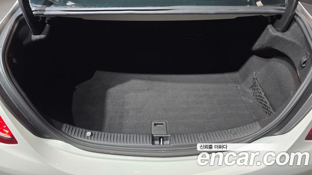 Mercedes-Benz C-Class C220 d Avantgarde