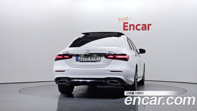 Mercedes-Benz E-Class E350 4MATIC AMG Line