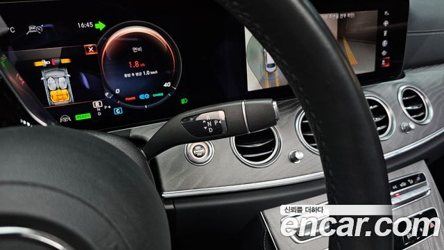 Mercedes-Benz E-Class E350 4MATIC AMG Line