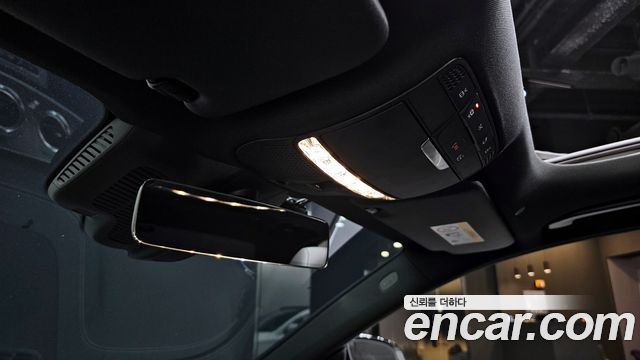 Mercedes-Benz E-Class E350 4MATIC AMG Line