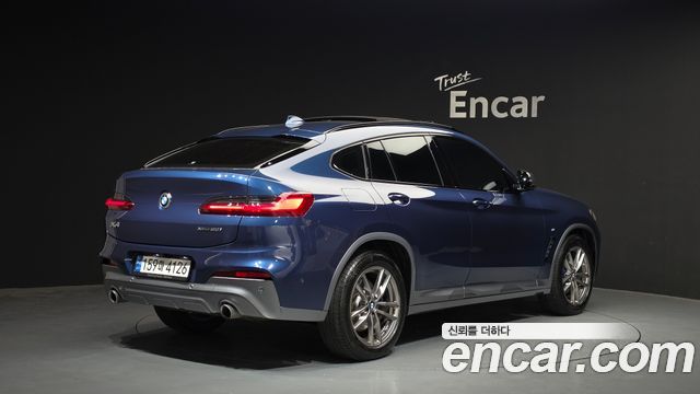 BMW X4 xDrive20i M Sports X Onlile Exclusive Edition