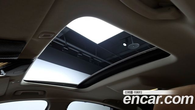 BMW 5-Series 520i Luxury