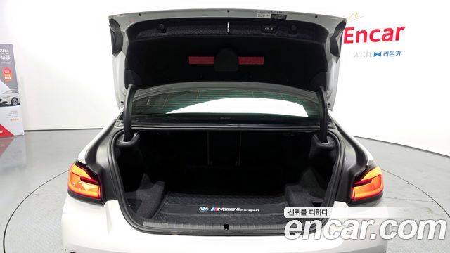 BMW 5-Series 520i Luxury
