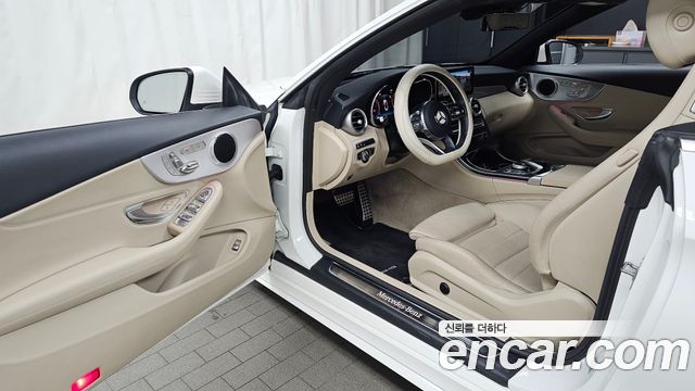 Mercedes-Benz C-Class C200 Cabriolet