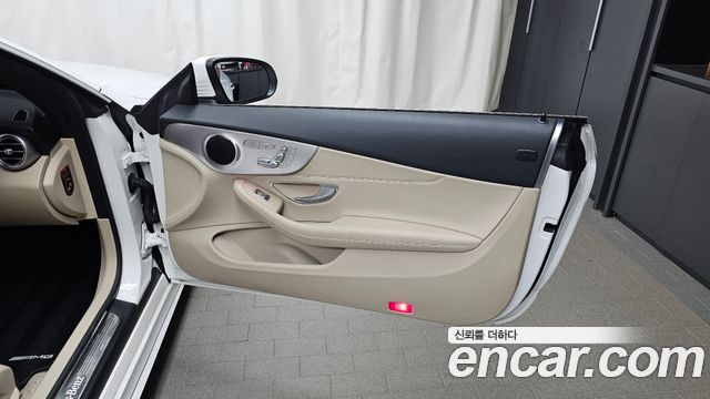 Mercedes-Benz C-Class C200 Cabriolet