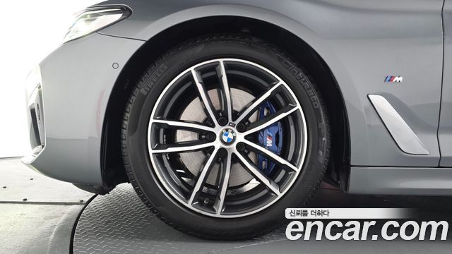 BMW 5-Series 520i M Sport