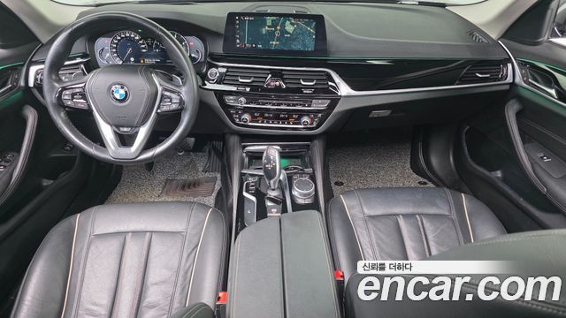 BMW 5-Series 520d Luxury Special Edition