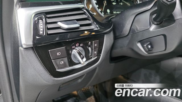 BMW 5-Series 520d Luxury Special Edition