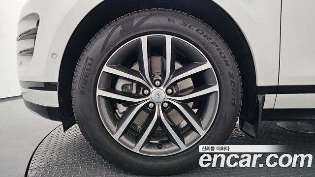 Land Rover Range Rover Evoque P250 Dynamic SE