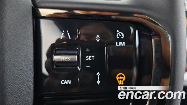 Land Rover Range Rover Evoque P250 Dynamic SE