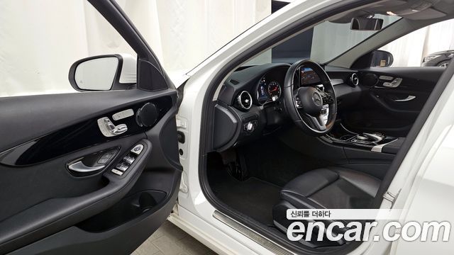 Mercedes-Benz C-Class C200