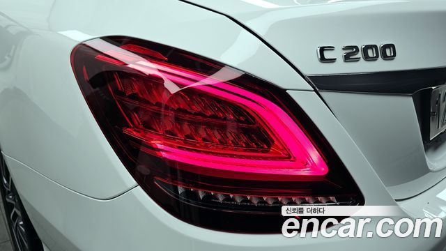 Mercedes-Benz C-Class C200