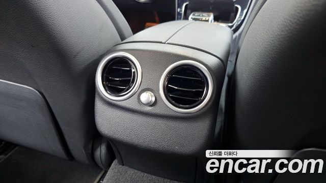 Mercedes-Benz C-Class C200