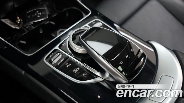 Mercedes-Benz C-Class C200