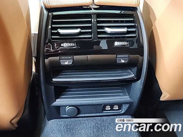 BMW 5-Series 520i Luxury
