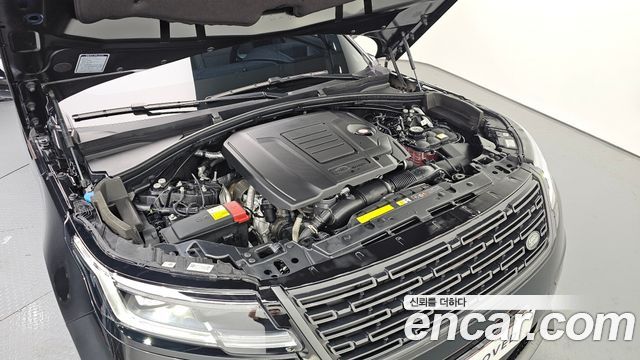 Land Rover Range Rover Velar 2.0 P400E Dynamic SE