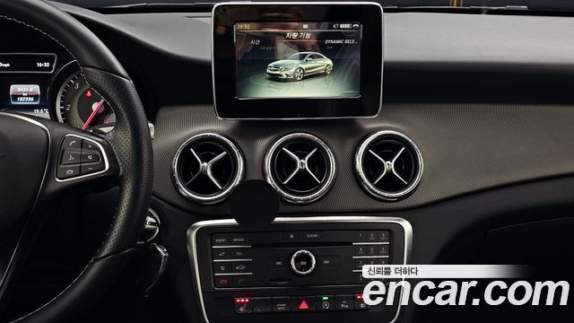Mercedes-Benz CLA-Class CLA200 d