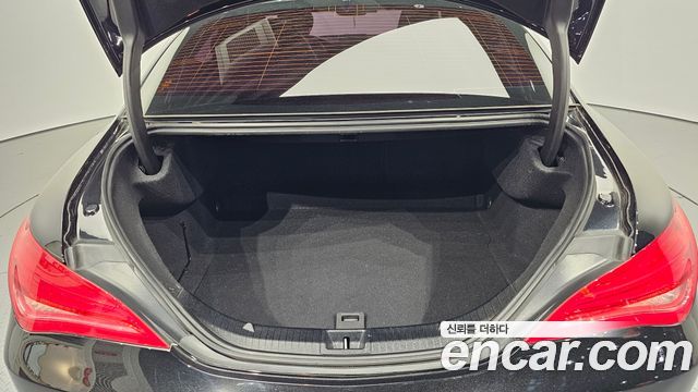 Mercedes-Benz CLA-Class CLA200 d