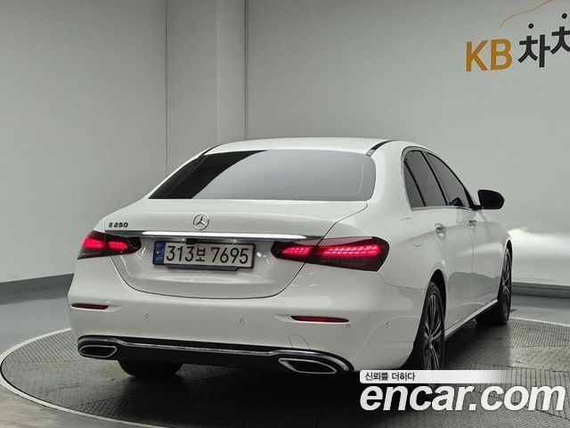 Mercedes-Benz E-Class E250 Avantgarde