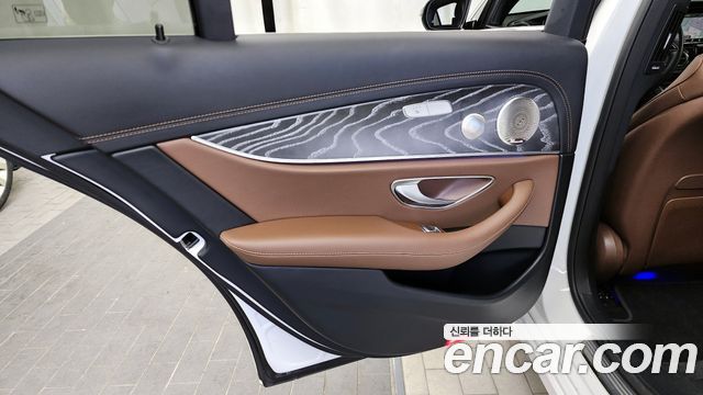 Mercedes-Benz E-Class E350 4MATIC Avantgarde