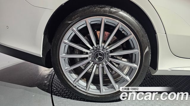 Mercedes-Benz AMG GT 4Door 43 4MATIC+