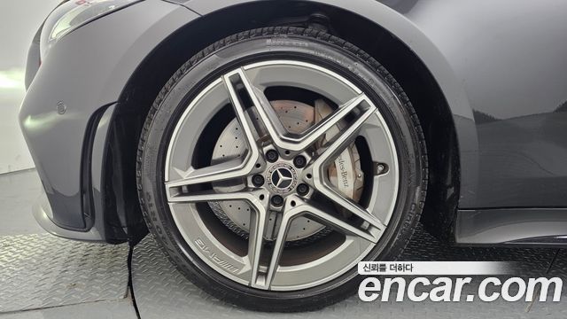 Mercedes-Benz CLS-Class CLS300d AMG Line