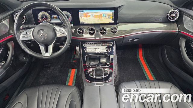 Mercedes-Benz CLS-Class CLS300d AMG Line